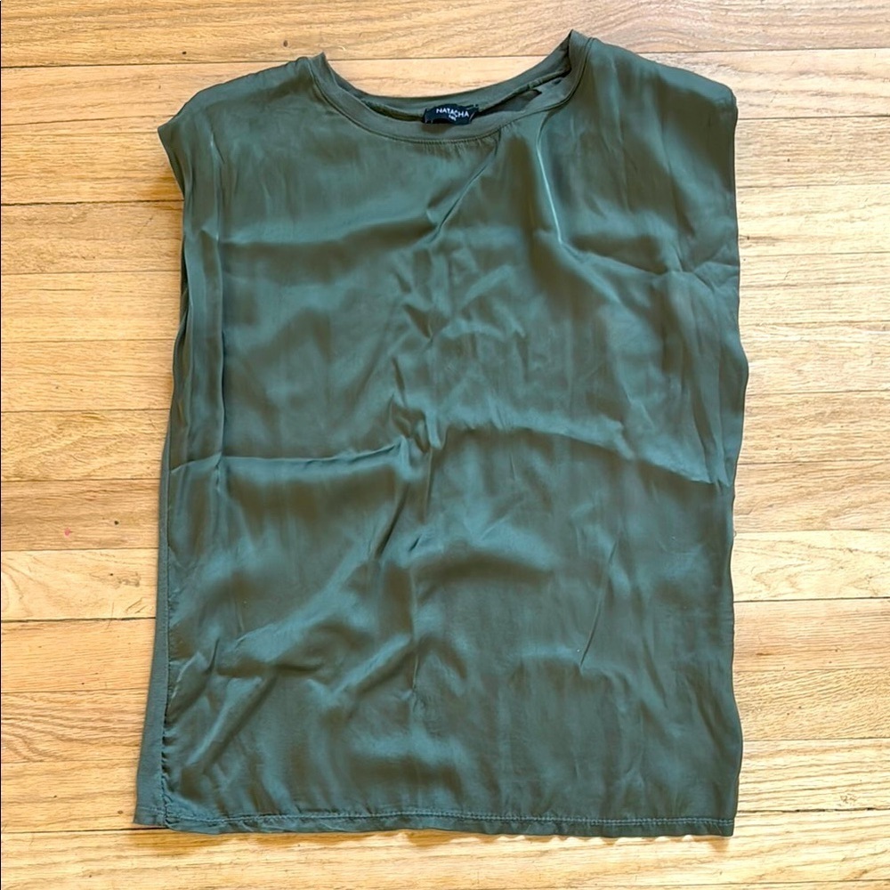 Natcha Paris Tank
